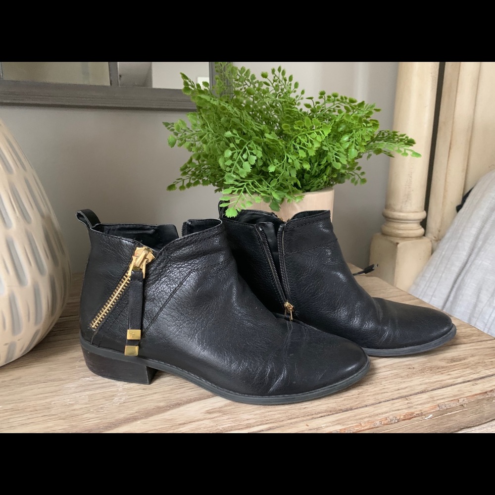 Franco sarto bootie